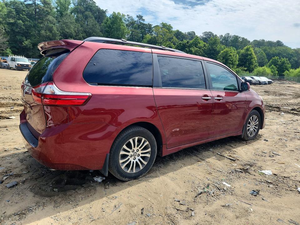 2020 Toyota Sienna VIN 5TDYZ3DC3LS076750 COPART salvage auction — REAR END, Md - Cert Of Salvage > 75% Damage, sold $8,700 on 2026-07-28 (photo 3)