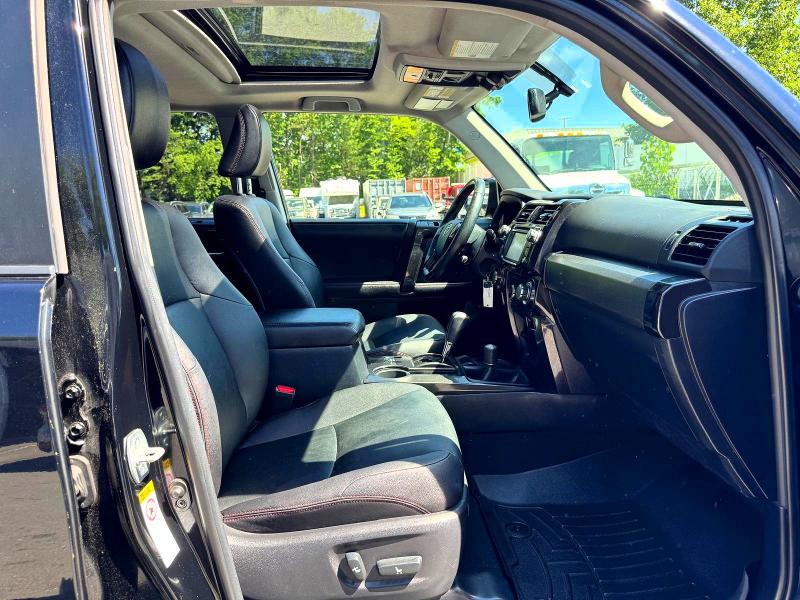 2016 Toyota VIN JTEBU5JR1G5373905 COPART salvage auction — MINOR DENT/SCRATCHES, Ma - Certificate Of Title, sold $14,100 on 2026-07-29 (photo 7)
