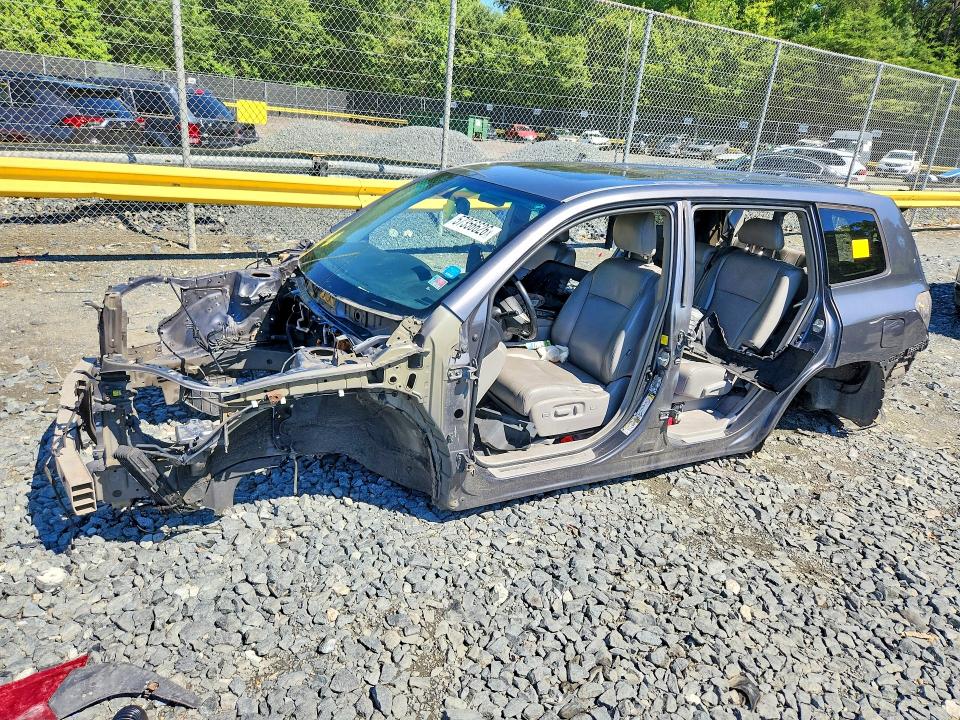 2010 Toyota Highlander VIN 5TDDK3EH7AS037170 COPART salvage auction — STRIPPED, Md - Cert Of Salvage > 75% Damage, sold $200 on 2026-07-14 (photo 1)