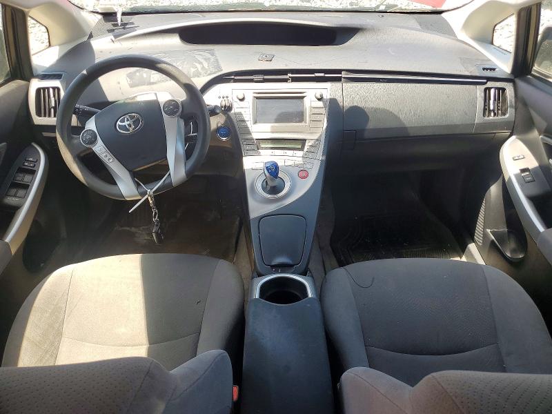 2014 Toyota Prius VIN JTDKN3DU8E1752586 COPART salvage auction — FRONT END, Salvage Title, sold $925 on 2026-07-15 (photo 8)