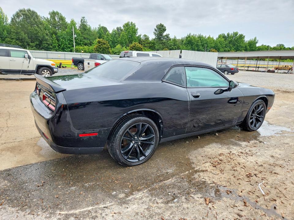2016 Dodge Challenger VIN 2C3CDZAG3GH271727 COPART salvage auction — MINOR DENT/SCRATCHES, Tn - Certificate Of Title, sold $2,650 on 2026-07-09 (photo 3)