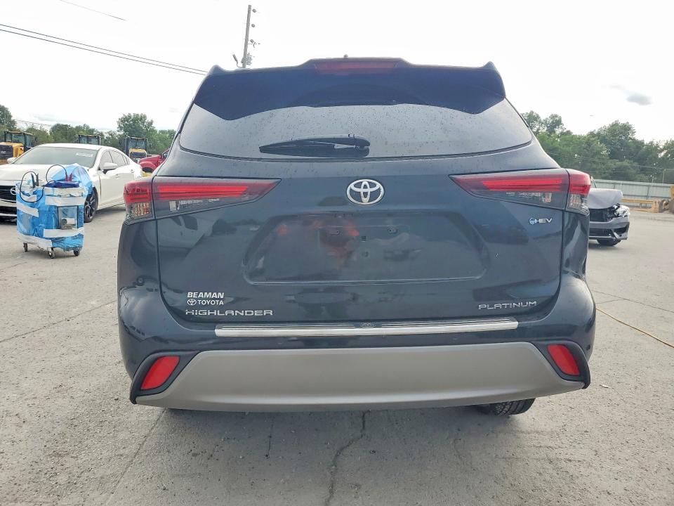 2025 Toyota Highlander VIN 5TDEBRCH6SS664406 COPART salvage auction — FRONT END, Tn - Salvage Certificate, sold $24,300 on 2026-07-29 (photo 6)