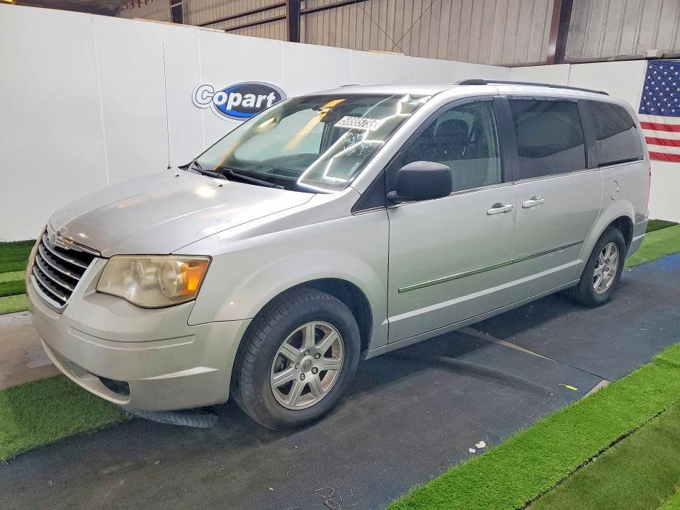 2010 Chrysler Town & country VIN 2A4RR8D13AR386865 COPART salvage auction — NORMAL WEAR, Fl - Certificate Of Title, sold $325 on 2026-07-30 (photo 1)
