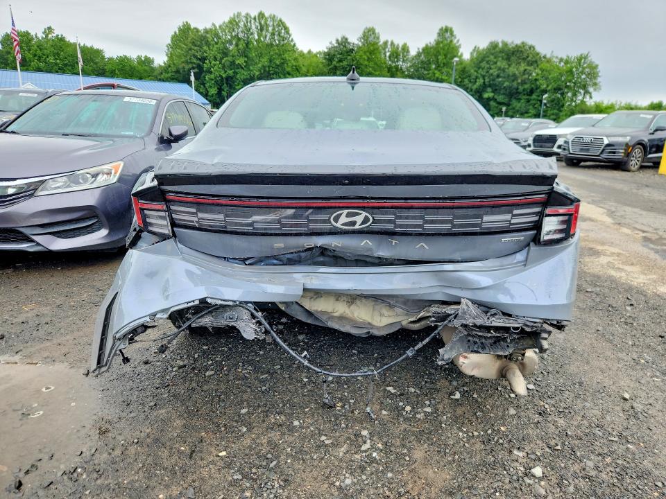2024 Hyundai Sonata hybrid VIN KMHL34JJ3RA095255 COPART salvage auction — REAR END, Fl - Cert Of Title Slvg Rebuildable, sold $6,000 on 2026-07-09 (photo 6)