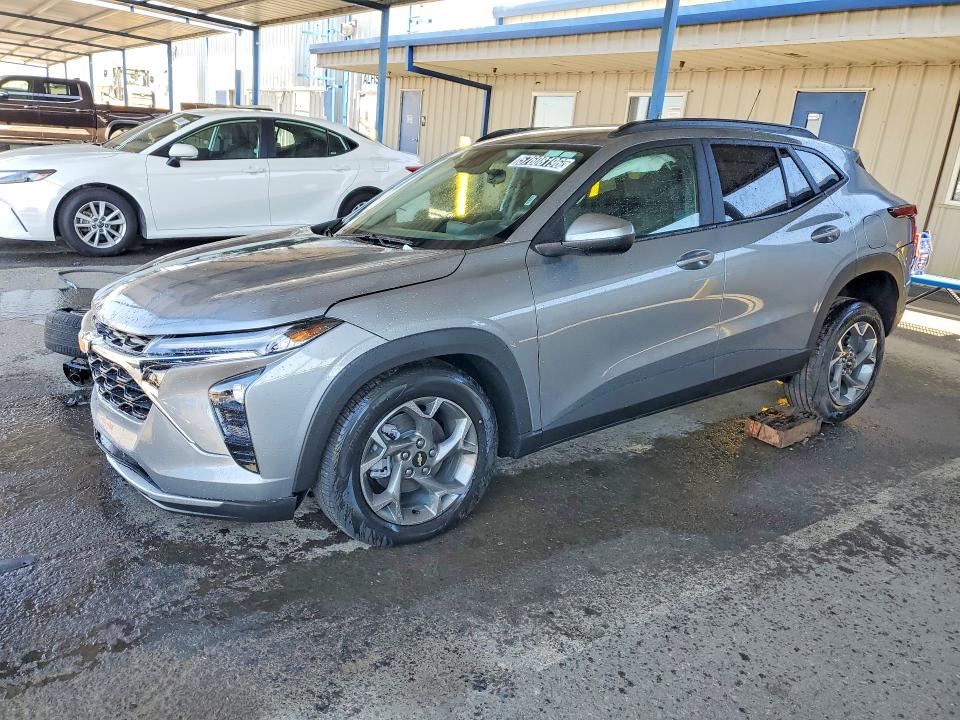 2026 Chevrolet Trax VIN KL77LHEP5TC189500 COPART salvage auction — FRONT END, CA - NON-REPAIRABLE VEHICLE CERT, sold $3,500 on 2026-07-20 (photo 1)