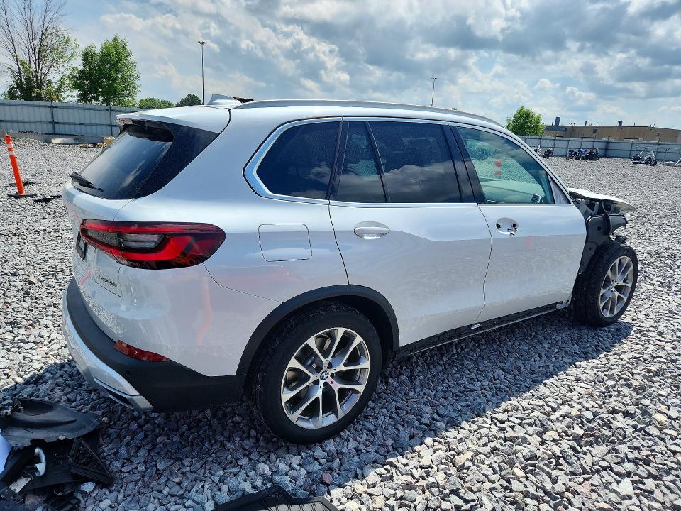 2021 BMW VIN 5UXCR6C02M9F19328 COPART salvage auction — FRONT END, Wi - Cert Of Title-Salvage Vehicle, sold $20,100 on 2026-07-20 (photo 3)