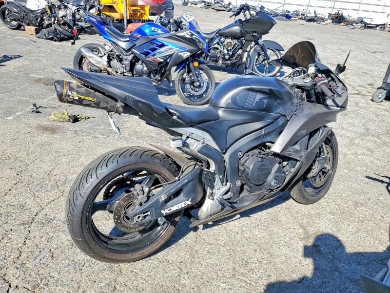 2007 Honda Cbr600 VIN JH2PC401X7M001687 COPART salvage auction — FRONT END, CA - SALVAGE CERTIFICATE, sold $1,600 on 2026-07-02 (photo 1)