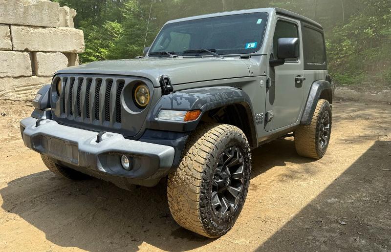 2018 Jeep Wrangler / VIN 1C4GJXAN7JW221947 COPART salvage auction — MINOR DENT/SCRATCHES, NH - CERTIFICATE OF TITLE (P), sold $7,500 on 2026-07-09 (photo 2)