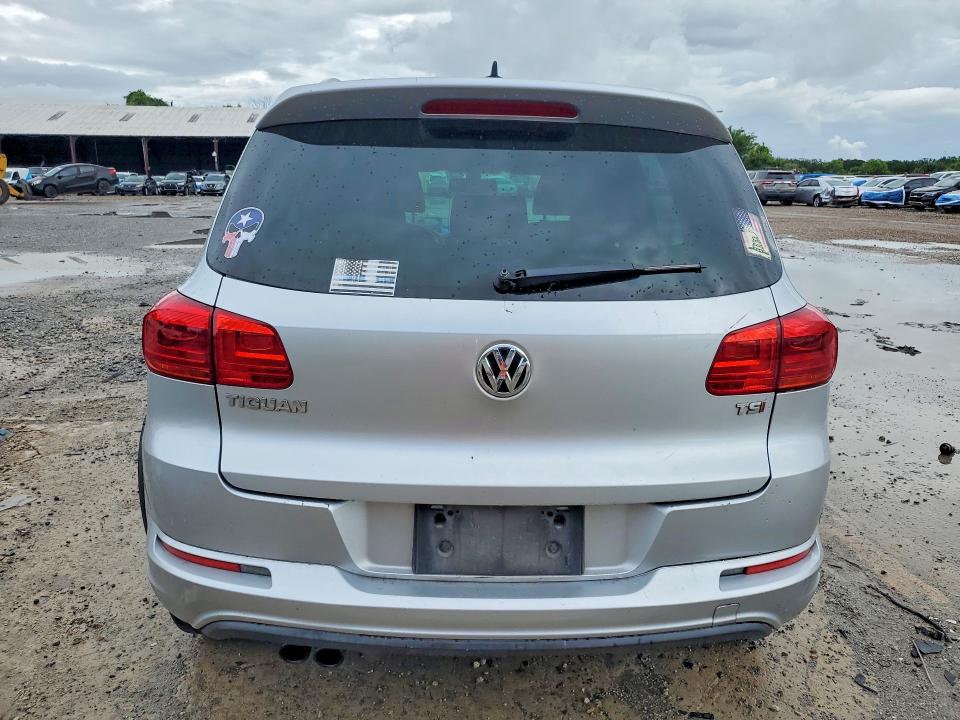 2016 Volkswagen Tiguan VIN WVGAV7AX7GW052447 COPART salvage auction — FRONT END, Tx - Salvage Vehicle Title, sold $2,000 on 2026-07-14 (photo 6)