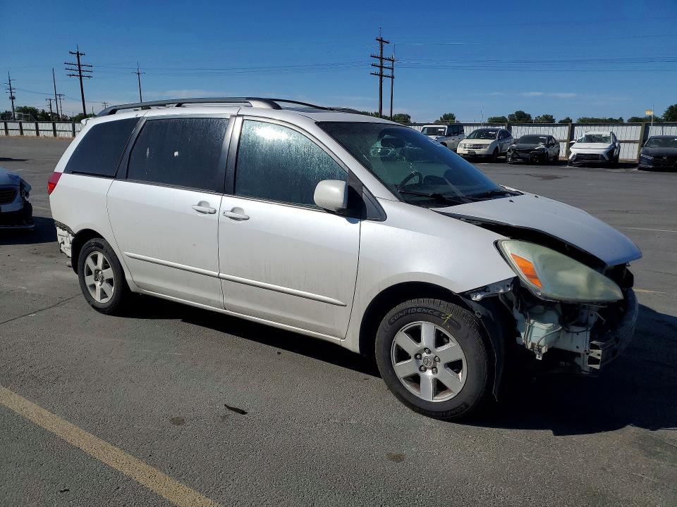 2004 Toyota Sienna VIN 5TDZA22C74S120405 COPART salvage auction — FRONT END, Id - Salvage Certificate Of Title, sold $400 on 2026-07-09 (photo 4)
