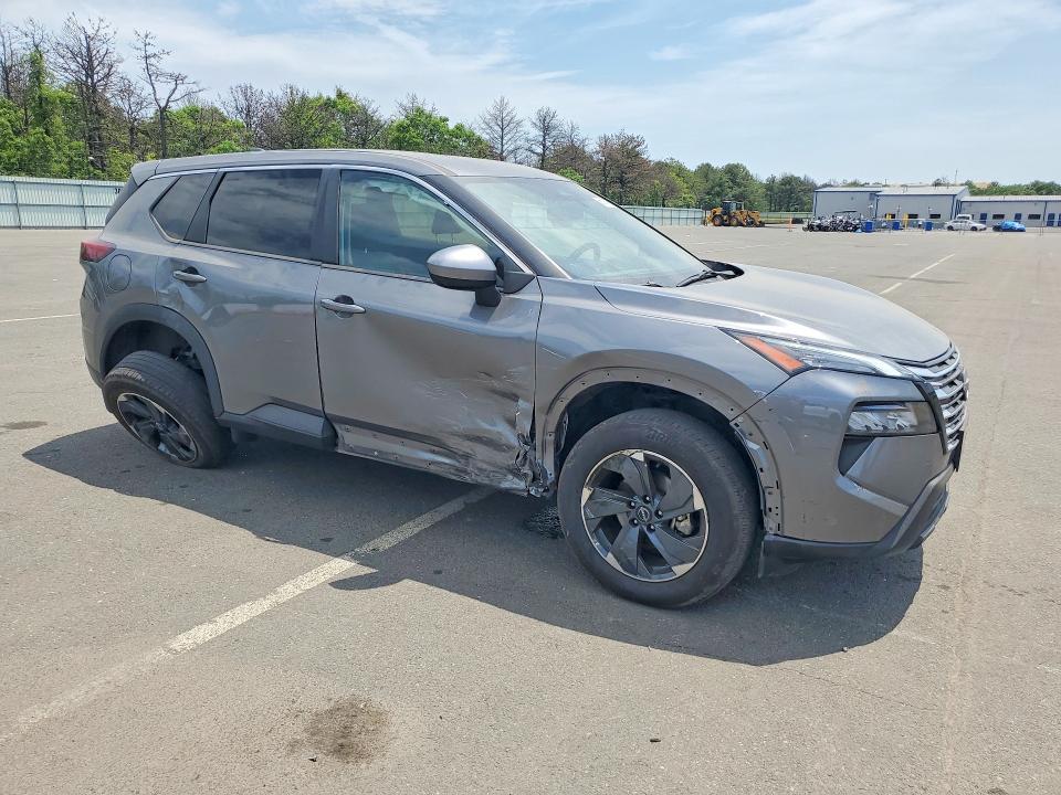 2026 Nissan VIN JN8BT3BB5TW372245 COPART salvage auction — SIDE, Ny - Mv-907A Salvage Certificate, sold $5,100 on 2026-07-13 (photo 4)