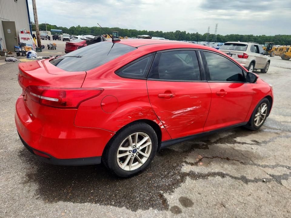 2015 Ford Focus VIN 1FADP3F21FL271153 COPART salvage auction — NORMAL WEAR, Tn - Salvage Certificate, sold $1,050 on 2026-07-02 (photo 3)
