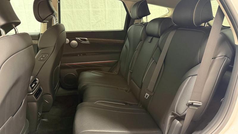 2025 Genesis GV80 VIN KMUHCESB0SU284258 COPART salvage auction — Normal Wear, IL - CERTIFICATE OF TITLE (P), sold $19,300 on 2026-07-06 (photo 6)