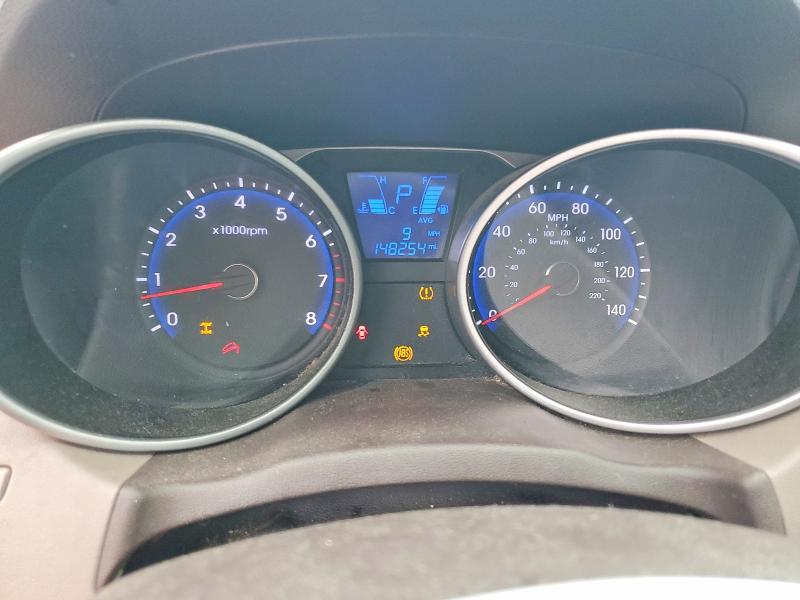 2012 Hyundai Tucson VIN KM8JUCAC9CU417063 COPART salvage auction — NORMAL WEAR, Nj - Certificate Of Title, sold $1,950 on 2026-07-14 (photo 9)