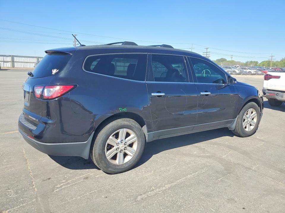 2014 Chevrolet Traverse VIN 1GNKVHKD0EJ352562 COPART salvage auction — FRONT END, Id - Salvage Certificate Of Title, sold $975 on 2026-07-30 (photo 3)