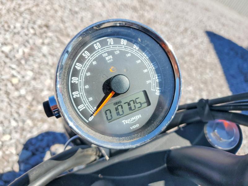 2016 Triumph motorcycle Speedmaster VIN SMT915RN9GT719239 COPART salvage auction — MINOR DENT/SCRATCHES, IA - CERT OF TITLE-SALVAGE TITLE, sold $1,350 on 2026-07-02 (photo 7)