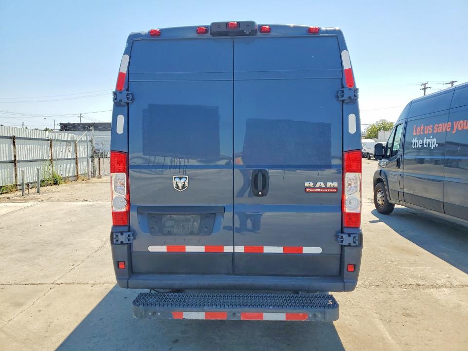 2020 Ram VIN 3C6URVJG6LE146499 COPART salvage auction — SIDE, Ca - Dis/Dlr/Exp Only Clean Title, sold $6,000 on 2026-07-28 (photo 6)
