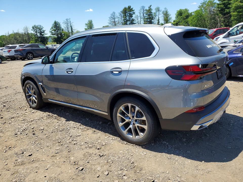 2026 BMW VIN 5UX23EU05T9319383 COPART salvage auction — FRONT END, Md - Cert Of Salvage > 75% Damage, sold $30,500 on 2026-07-13 (photo 2)