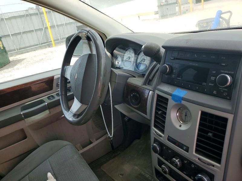 2010 Chrysler Town & country VIN 2A4RR5D19AR309187 COPART salvage auction — FRONT END, Ia - Cert Of Title-Salvage Title, sold $80 on 2026-07-31 (photo 9)