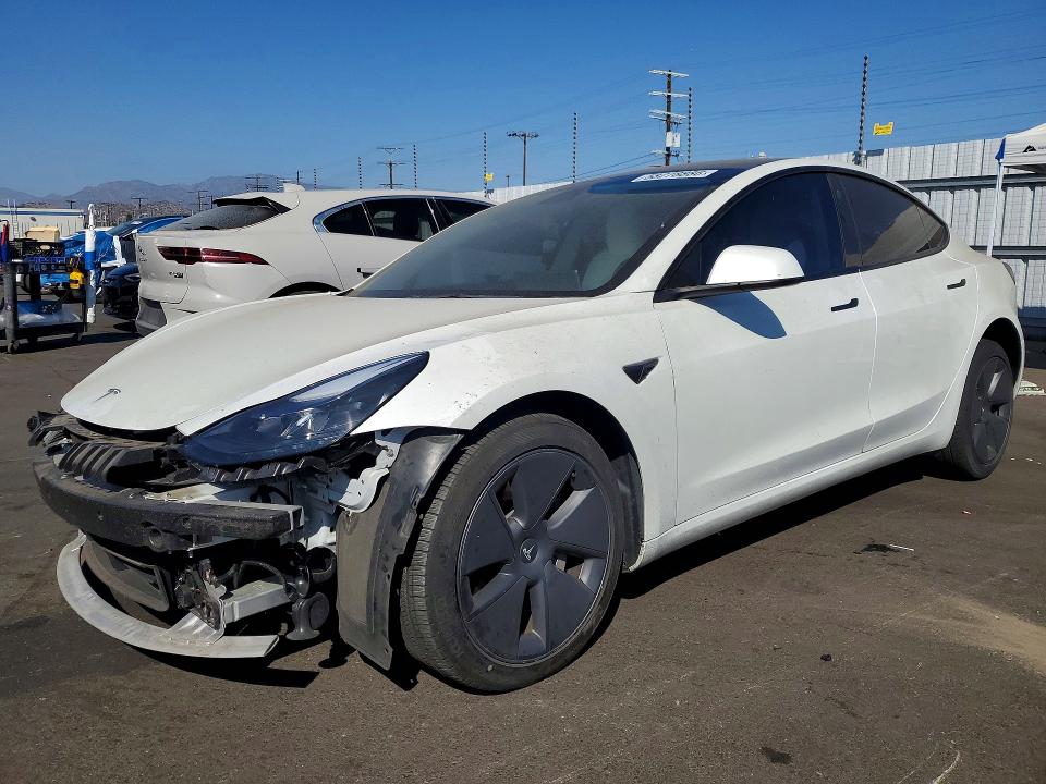 2022 Tesla Model 3 VIN 5YJ3E1EA8NF352113 COPART salvage auction — FRONT END, CA - SALVAGE CERTIFICATE, sold $325 on 2026-08-03 (photo 1)