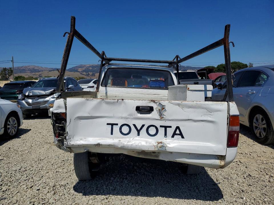 1991 Toyota Pickup VIN JT4RN81A4M0062960 COPART salvage auction — FRONT END, Ca - Salvage Certificate, sold $1,350 on 2026-07-08 (photo 6)
