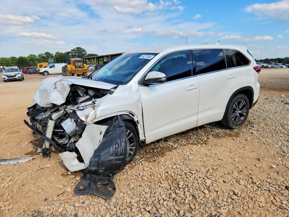 2018 Toyota Highlander VIN 5TDZZRFH1JS248951 COPART salvage auction — FRONT END, Al - Cert Of Title-Salvage Title, sold $3,550 on 2026-07-29 (photo 1)