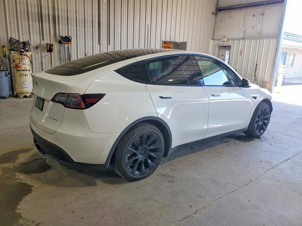 2022 Tesla Model y VIN 7SAYGAEE2NF364845 COPART salvage auction — FRONT END, Ny - Mv-907A Salvage Certificate, sold $10,500 on 2026-07-06 (photo 3)
