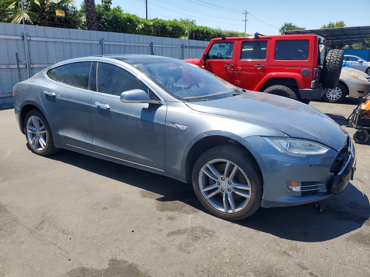 2013 Tesla Model S VIN 5YJSA1CP4DFP23684 COPART salvage auction — Front End, CA - SALVAGE CERTIFICATE, sold $2,500 on 2026-06-30 (photo 4)