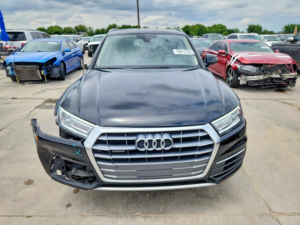 2020 Audi Q5 VIN WA1ANAFY8L2051354 COPART salvage auction — SIDE, TX - SALVAGE VEHICLE TITLE, sold $7,700 on 2026-08-27 (photo 5)