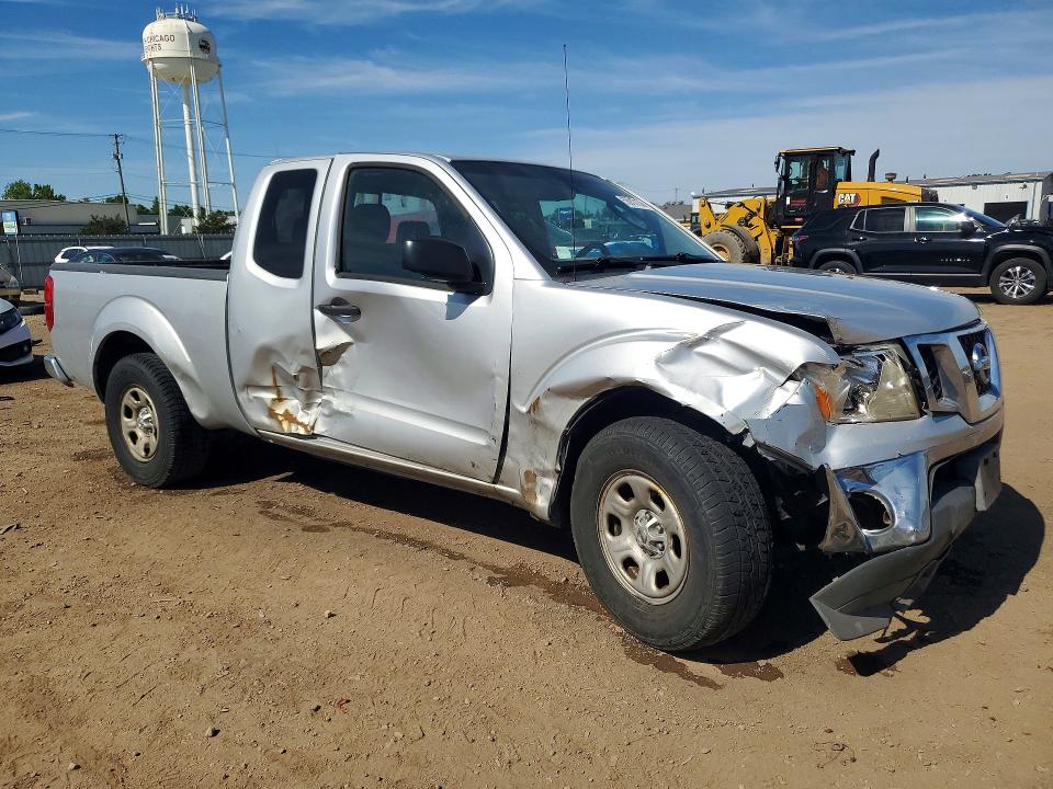 2010 Nissan Navara (frontier) VIN 1N6BD0CT6AC416862 COPART salvage auction — FRONT END, Il - Salvage Certificate, sold $750 on 2026-07-31 (photo 4)