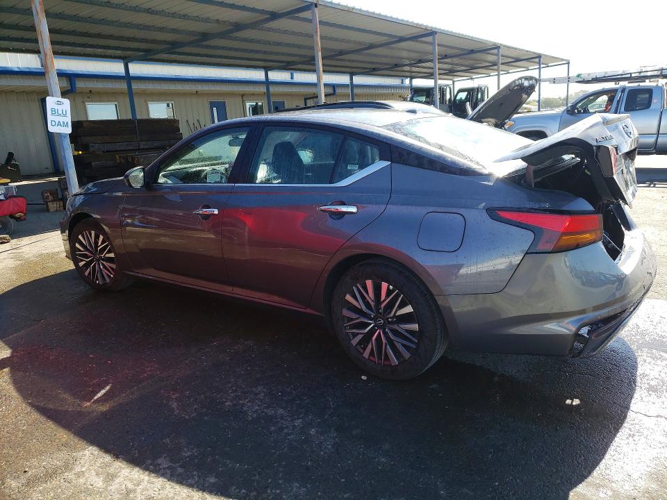 2025 Nissan Altima VIN 1N4BL4DV2SN433361 COPART salvage auction — REAR END, Ca - Non-Repairable Vehicle Cert, sold $5,900 on 2026-07-29 (photo 2)