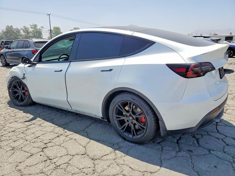 2022 Tesla VIN 7SAYGDEE9NF354346 COPART salvage auction — FRONT END, CA - SALVAGE CERTIFICATE, sold $7,400 on 2026-07-27 (photo 2)