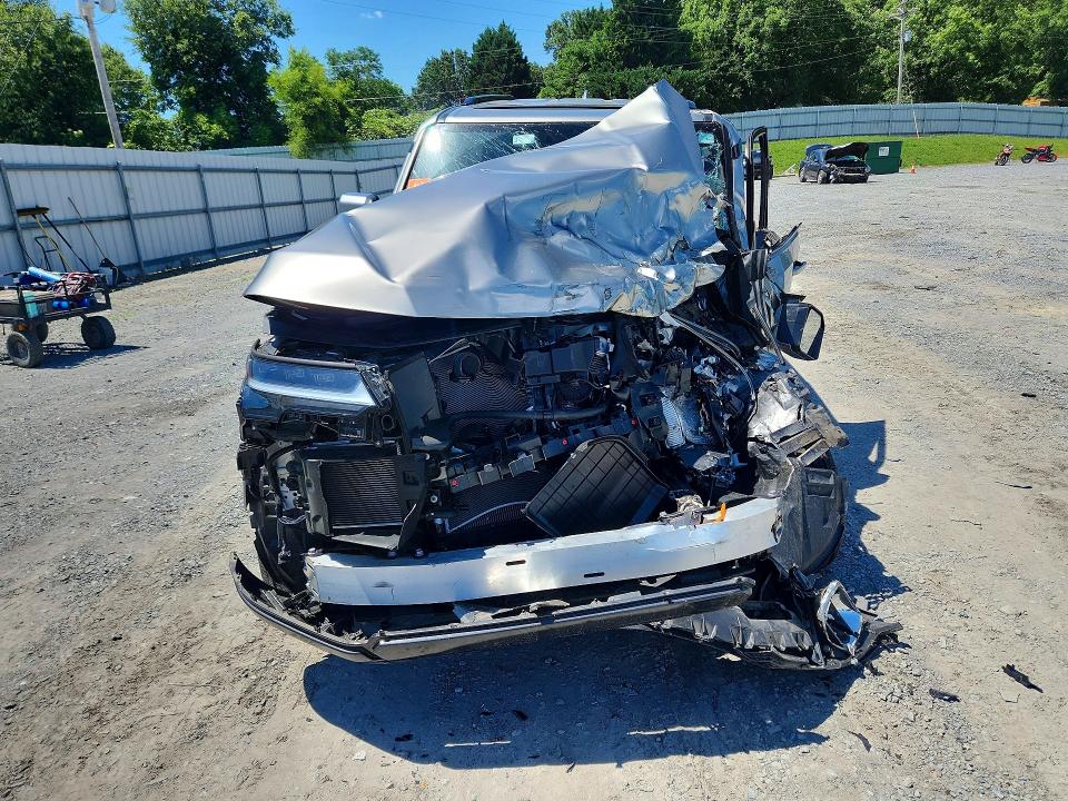 2024 Lexus VIN JTJTBCDX3R5005707 COPART salvage auction — FRONT END, Nc - Salvage Certificate Of Title, sold $19,500 on 2026-07-15 (photo 5)