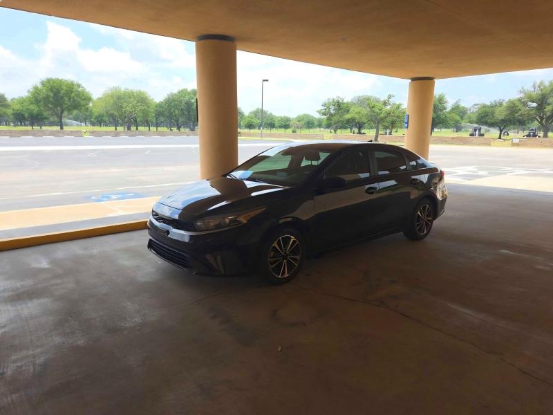 2022 Kia Forte VIN 3KPF24AD9NE451343 COPART salvage auction — NORMAL WEAR, Tx - Certificate Of Title (P), sold $10,000 on 2026-07-02 (photo 2)