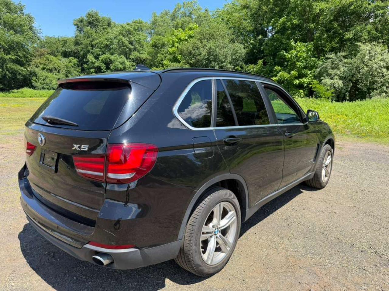 2015 BMW X5 VIN 5UXKR0C56F0P00070 COPART salvage auction — Minor Dent/Scratches, MA - CERTIFICATE OF TITLE (P), sold $5,800 on 2026-07-03 (photo 3)
