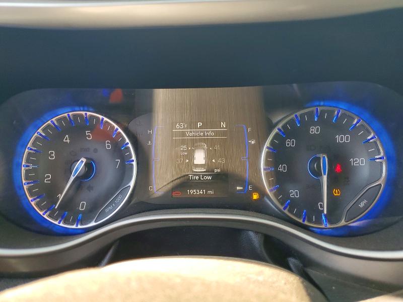 2020 Chrysler Pacifica VIN 2C4RC1FG9LR136601 COPART salvage auction — MINOR DENT/SCRATCHES, Mi - Dealer Only Clean Title, sold $4,300 on 2026-07-21 (photo 9)