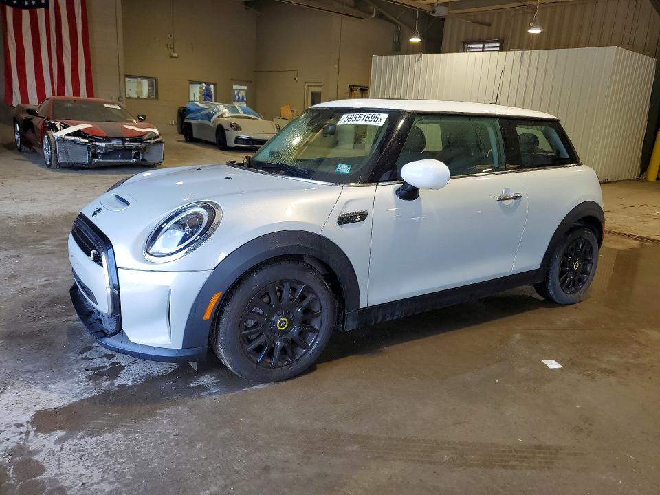 2023 Mini Cooper VIN WMW13DJ06P2T22588 — COPART salvage auction photo