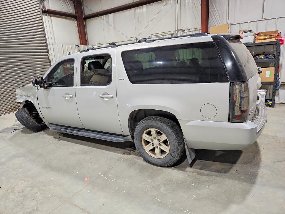 2010 Gmc Yukon VIN 1GKUKKE35AR161715 COPART salvage auction — FRONT END, Mt - Certificate Of Title, sold $350 on 2026-08-03 (photo 2)