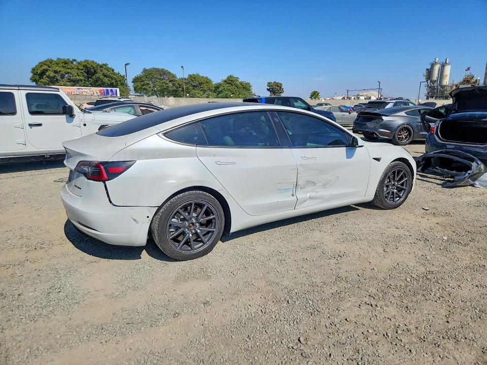 2019 Tesla Model 3 VIN 5YJ3E1EB5KF513134 COPART salvage auction — SIDE, Ca - Salvage Certificate, sold $7,500 on 2026-07-02 (photo 3)