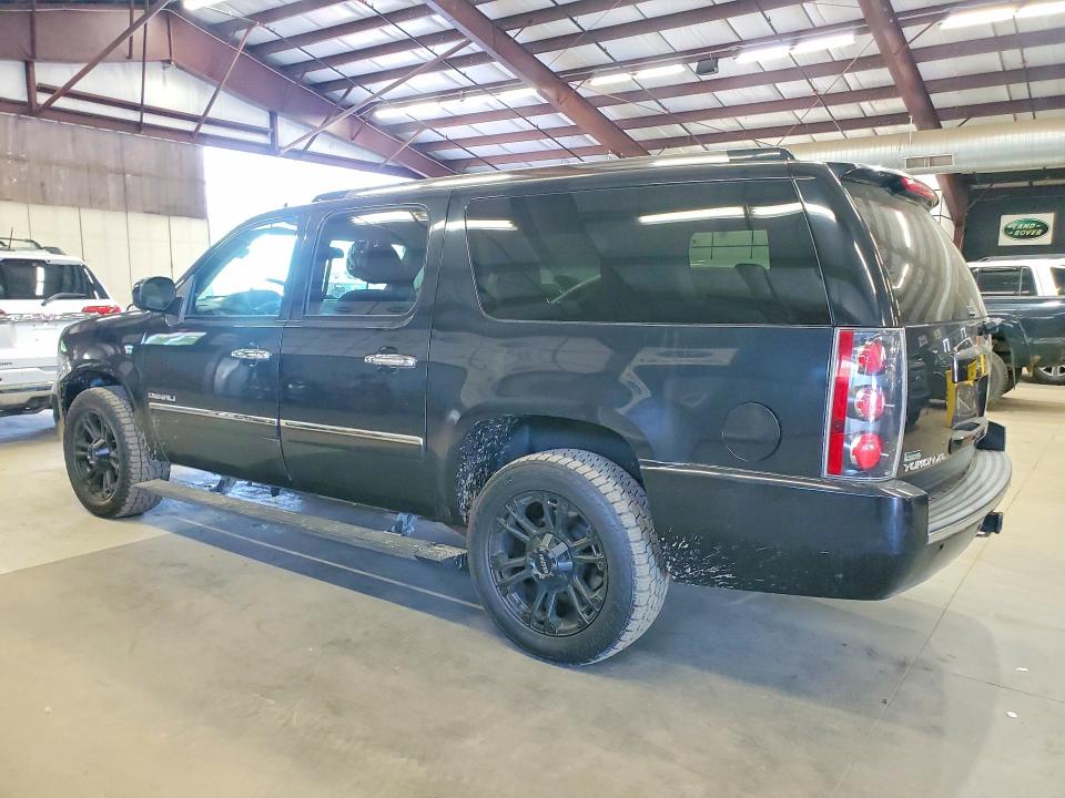 2011 Gmc Yukon xl VIN 1GKS2MEF6BR274166 COPART salvage auction — MINOR DENT/SCRATCHES, Nh - Certificate Of Title, sold $1,900 on 2026-07-03 (photo 2)