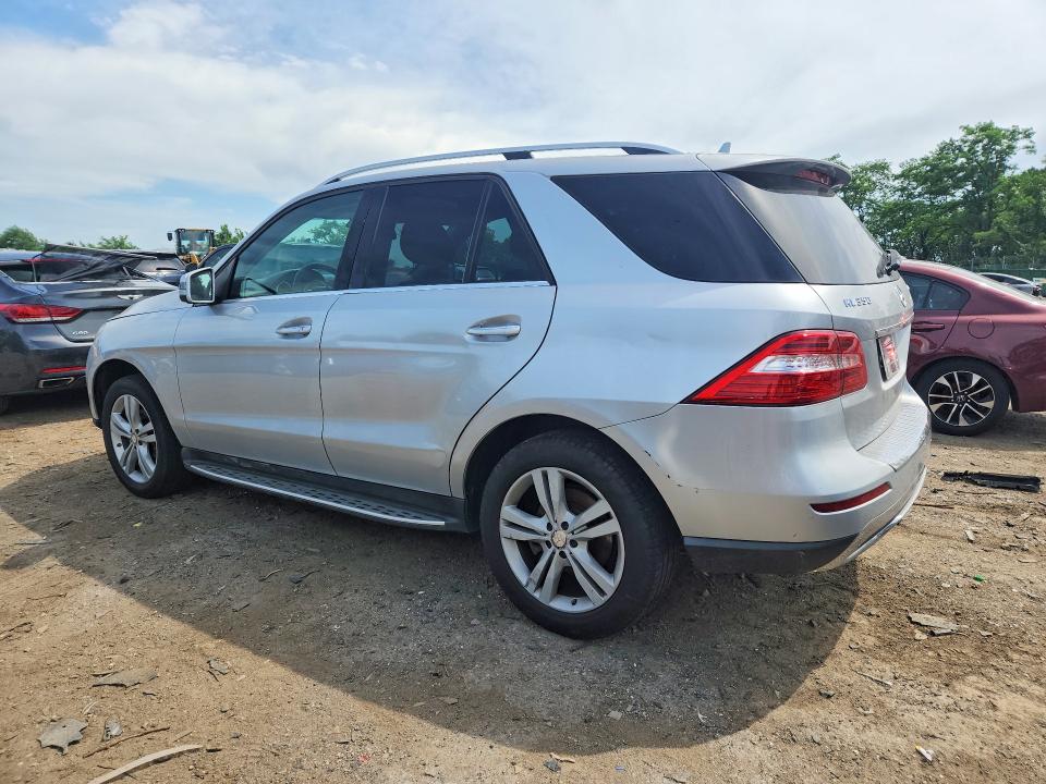2014 Mercedes-benz VIN 4JGDA5HB3EA392468 COPART salvage auction — NORMAL WEAR, Va - Certificate Of Title, sold $4,700 on 2026-07-30 (photo 2)