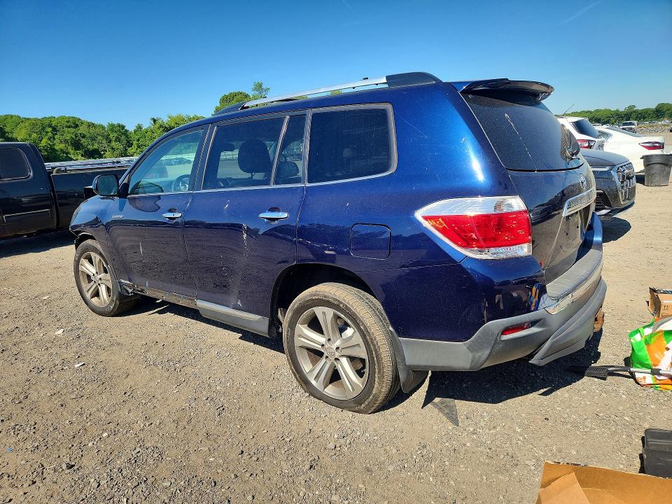 2011 Toyota Highlander VIN 5TDDK3EH6BS060277 COPART salvage auction — FRONT END, Ma - Cert Of Title-Reconstrctd Coll, sold $2,600 on 2026-07-08 (photo 2)