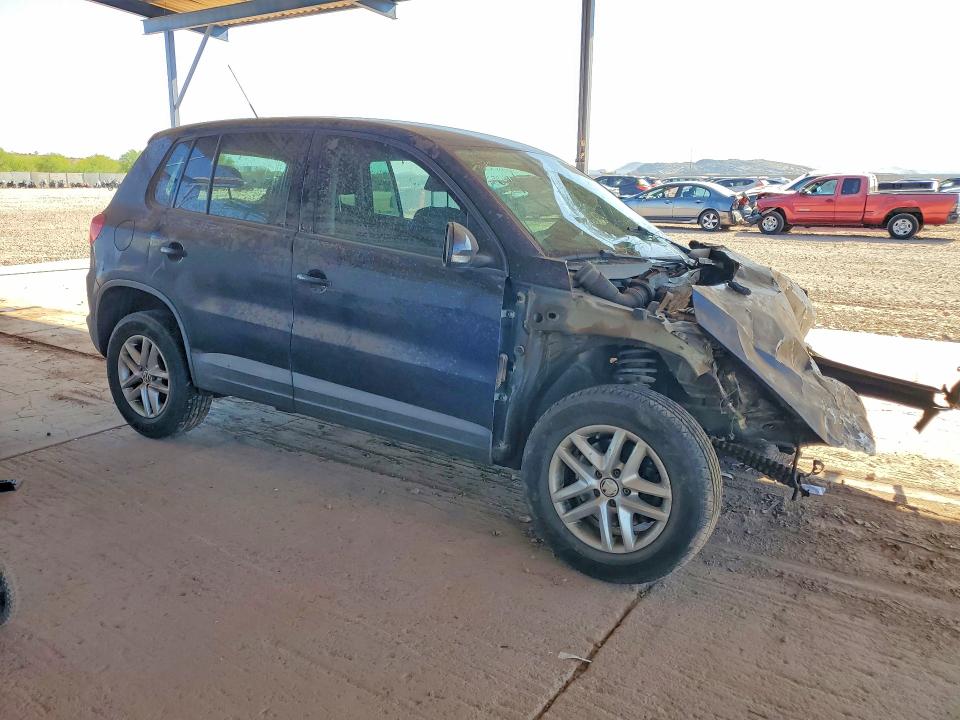 2011 Volkswagen Tiguan VIN WVGAV7AX5BW501651 COPART salvage auction — FRONT END, AZ - CERT OF TITLE - SALVAGE, sold $175 on 2026-07-14 (photo 4)