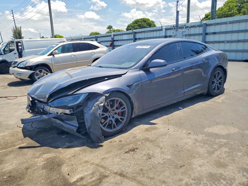 2023 Tesla Model s VIN 5YJSA1E69PF508150 — COPART salvage auction photo