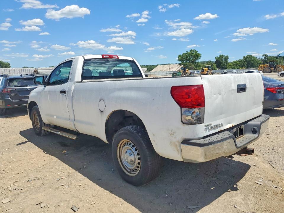2008 Toyota Tundra VIN 5TFLU52108X009062 COPART salvage auction — MINOR DENT/SCRATCHES, Mo - Dealer Only Clean Title, sold $2,250 on 2026-07-17 (photo 2)