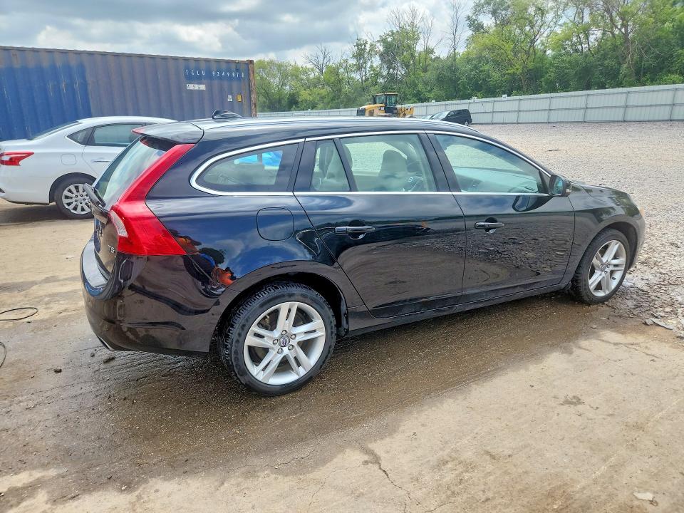 2015 Volvo V60 VIN YV140MEC2F1213623 COPART salvage auction — SIDE, WI - CERTIFICATE OF TITLE, sold $825 on 2026-07-27 (photo 3)