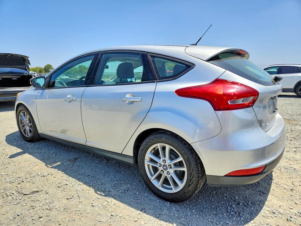 2015 Ford Focus VIN 1FADP3K28FL307295 COPART salvage auction — MINOR DENT/SCRATCHES, Ca - Dis/Dlr/Exp Only Clean Title, sold $425 on 2026-07-02 (photo 2)