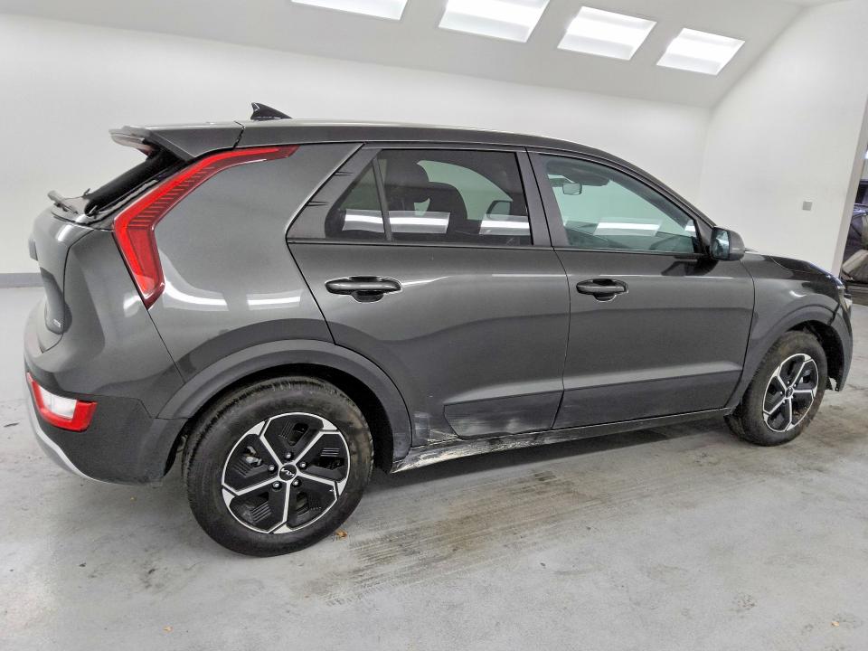 2026 Kia Niro VIN KNDCP3LE3T5317313 COPART salvage auction — MECHANICAL, AZ - CERTIFICATE OF TITLE, sold $12,300 on 2026-07-08 (photo 3)