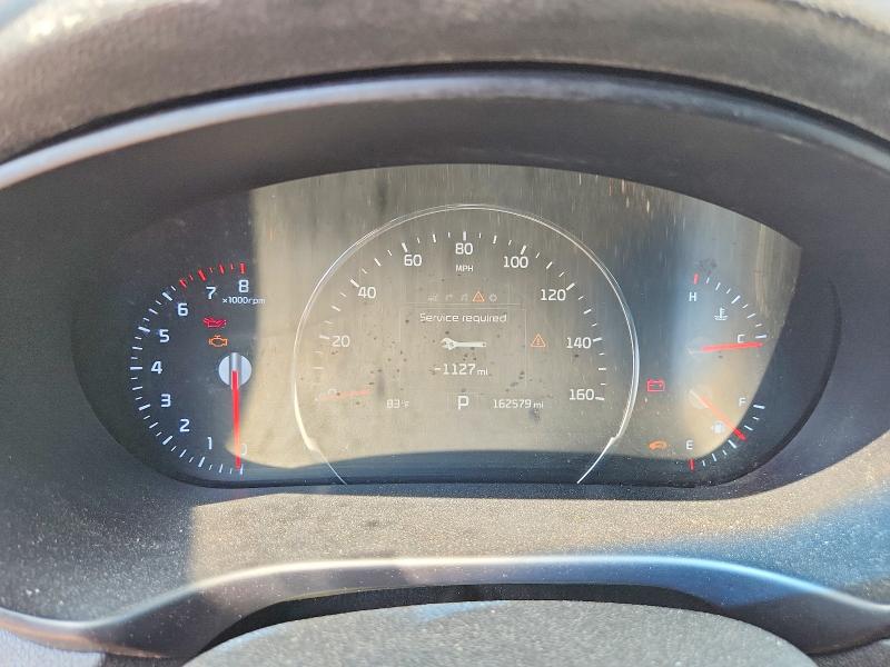 2018 Kia Sorento VIN 5XYPKDA50JG389065 COPART salvage auction — FRONT END, Ny - Certificate Of Title, sold $2,000 on 2026-07-06 (photo 9)