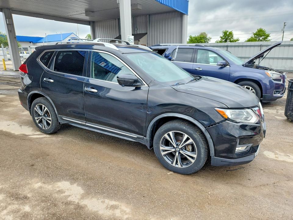 2017 Nissan Rogue VIN JN8AT2MVXHW268757 COPART salvage auction — FRONT END, Oh - Certificate Of Title, sold $2,250 on 2026-07-27 (photo 4)